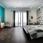 West End Apartment
