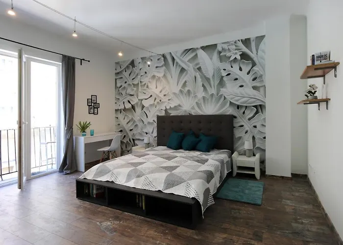 West End Apartment